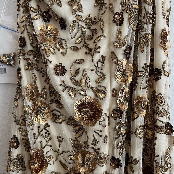 Mac Duggal Floral Beaded One Shoulder Gown 5955 Champagne Gold NWT - Picture 10 of 11